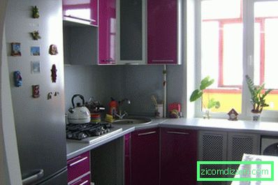 Pöytä - ikkunalaudat keittiössä (todelliset valokuvat)